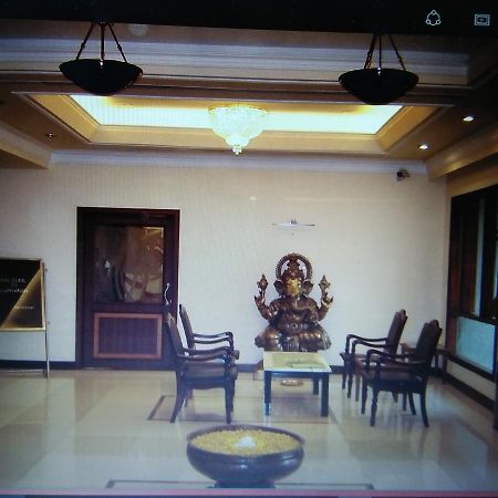 Hotel Veena Regency Chās Exterior foto